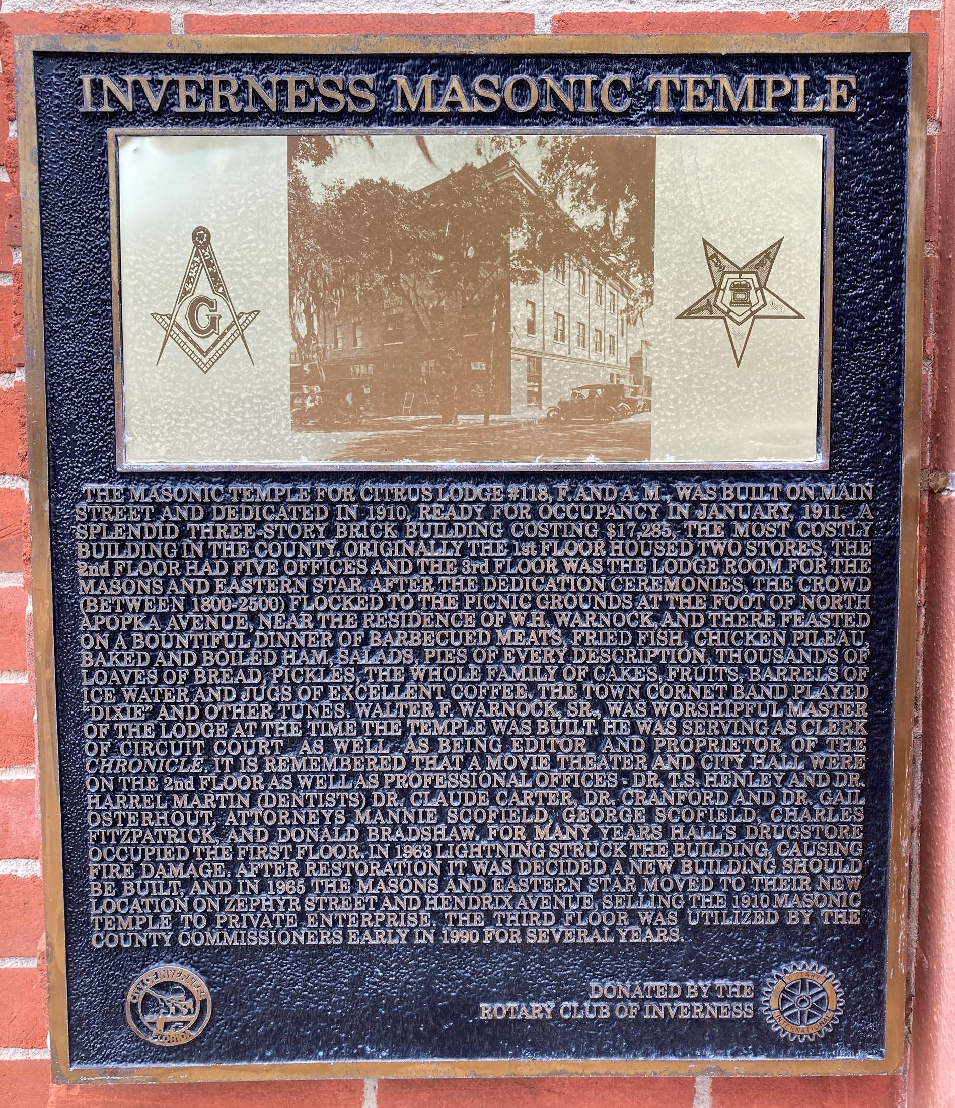 111 W Main St plaque - 2022