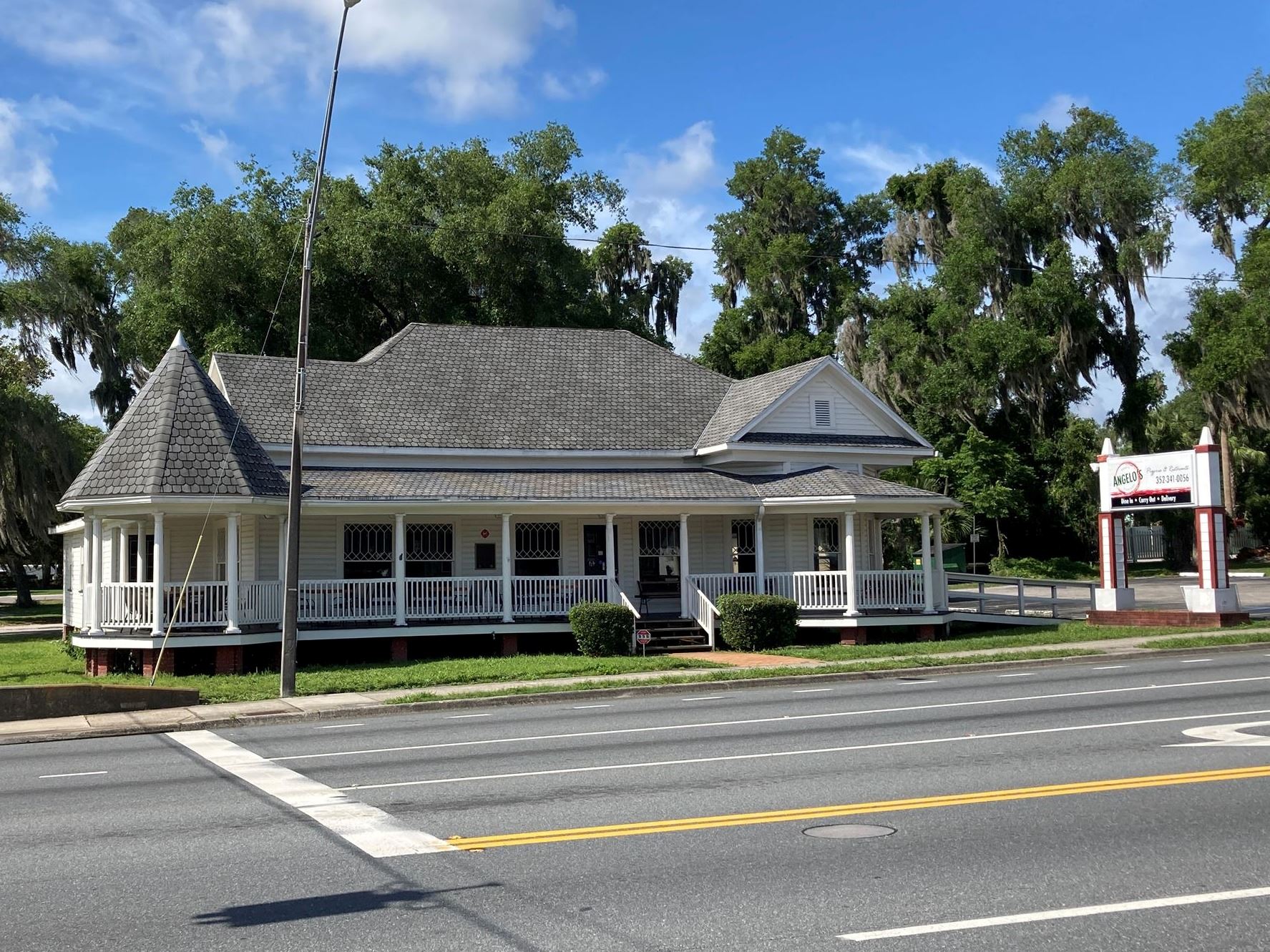 301 W Main St pic - 2022