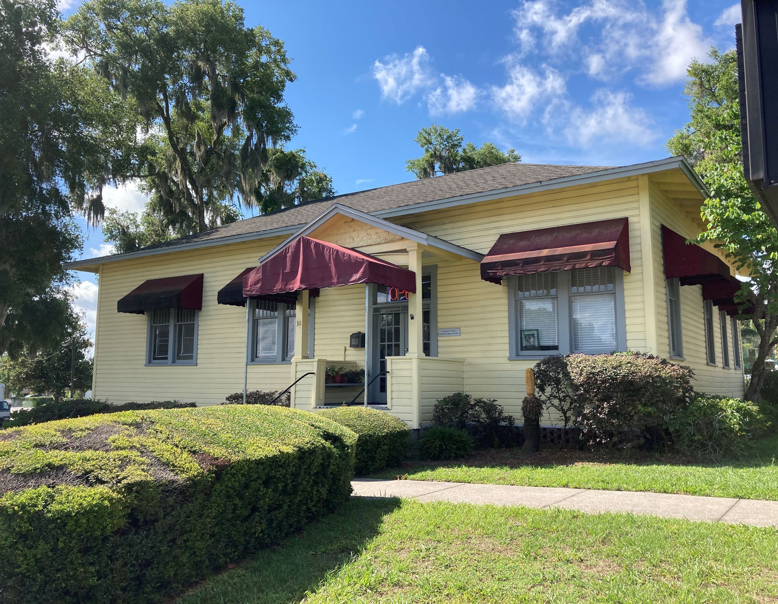 311 W Main St pic - 2022